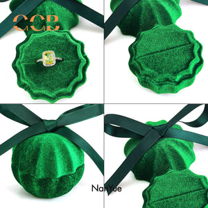 Velvet pumpkin shaped ring box