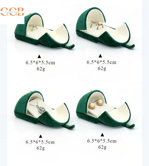 Green Velvet jewelry box set