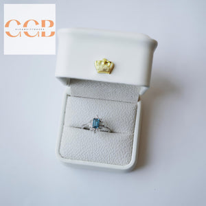 Classic PU Leather Crown Engagement Ring Box