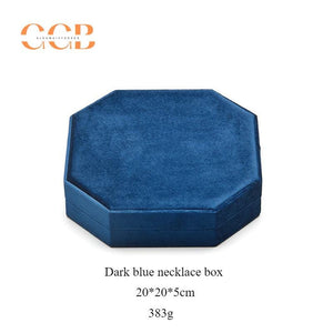 Hexagonal Velvet Pearl Necklace