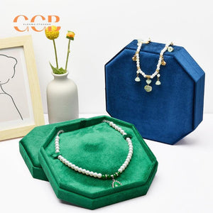 Hexagonal Velvet Pearl Necklace