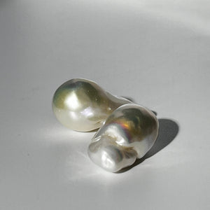 4A 2pcs 17-27mm Loose Flameball Baroque Pearl
