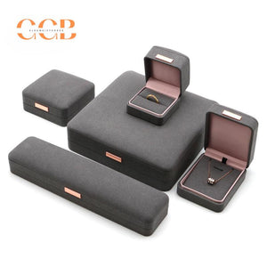 Customised engraved logo high fiber velvet jewelry box