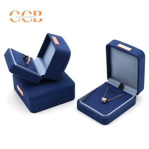 Customised engraved logo high fiber velvet jewelry box