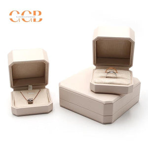 Octagon leather jewelry box