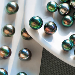 5A Tahitian Black Pearl Earrings 8–14mm in 18K Solid Gold