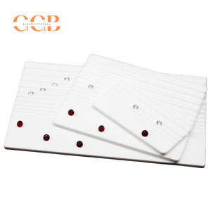 Loose gemstone and diamond grading tray with V groove slots