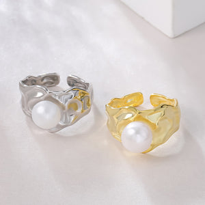 Irregular lava texture geometry pearl ring setting