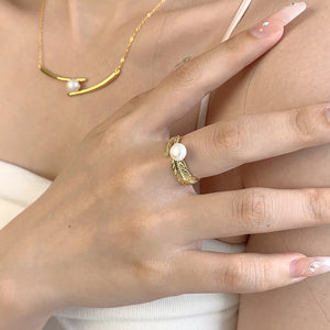 Feather pearl ring setting