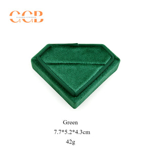 Luxury diamond shaped velvet ring box