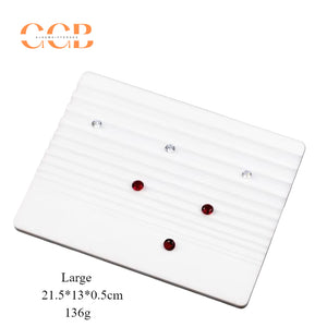 Loose gemstone and diamond grading tray with V groove slots