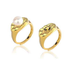 Trending pearl ring settings