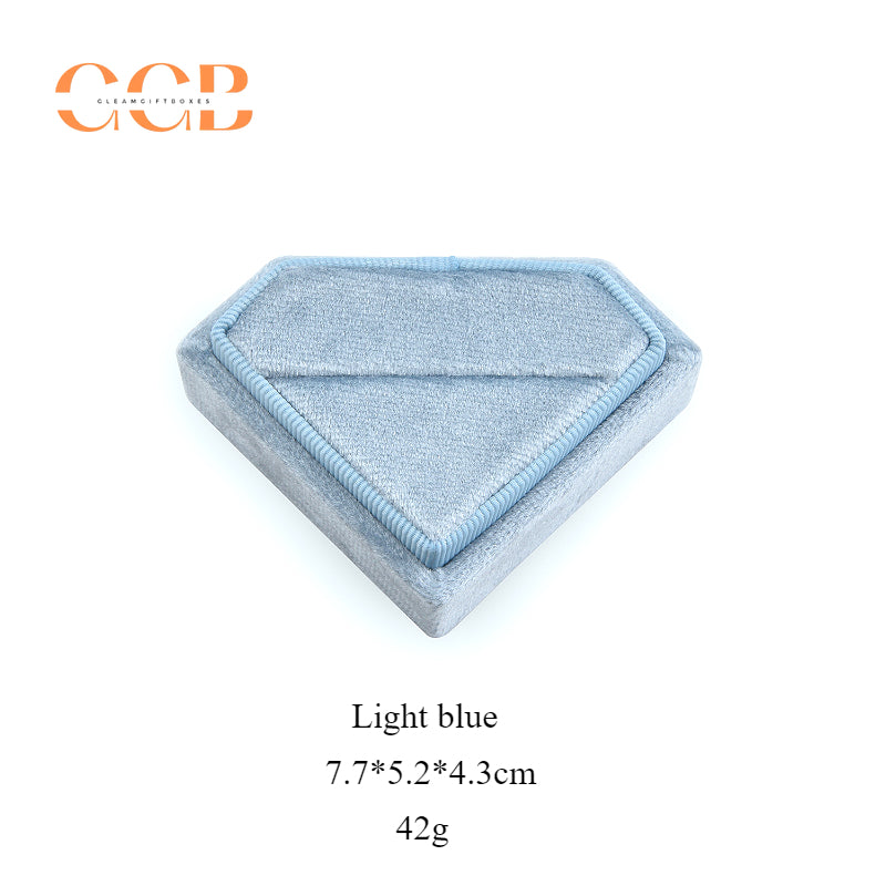 Luxury diamond shaped velvet ring box
