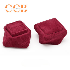 Velvet Ring Box Wedding Proposal Ring Holder Luxury Jewelry Gift Box Vintage Engagement Ring Case Travel Ring Box