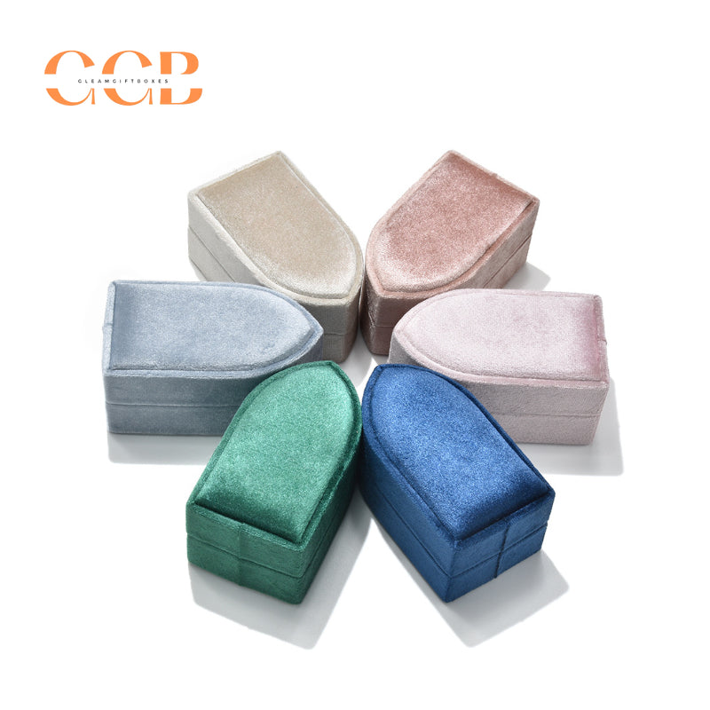 Retro Velvet Ring Box - Wedding Jewelry Storage & Display