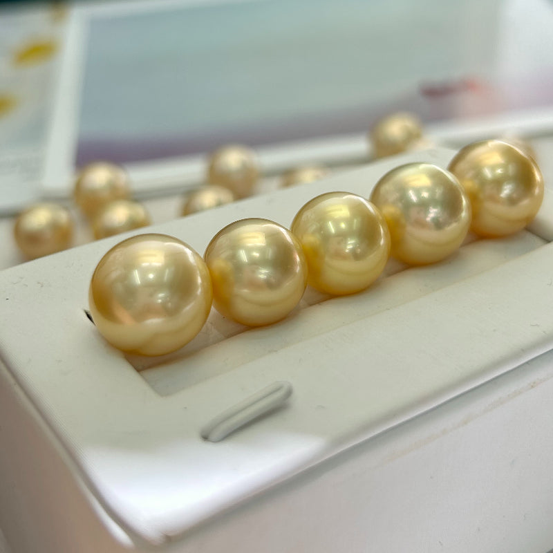 4A 10–14mm Medium Golden South Sea Pearl, Natural Round Saltwater Loose Pearl, Strong Luster Slightly Blemished Bead for Jewelry DIY