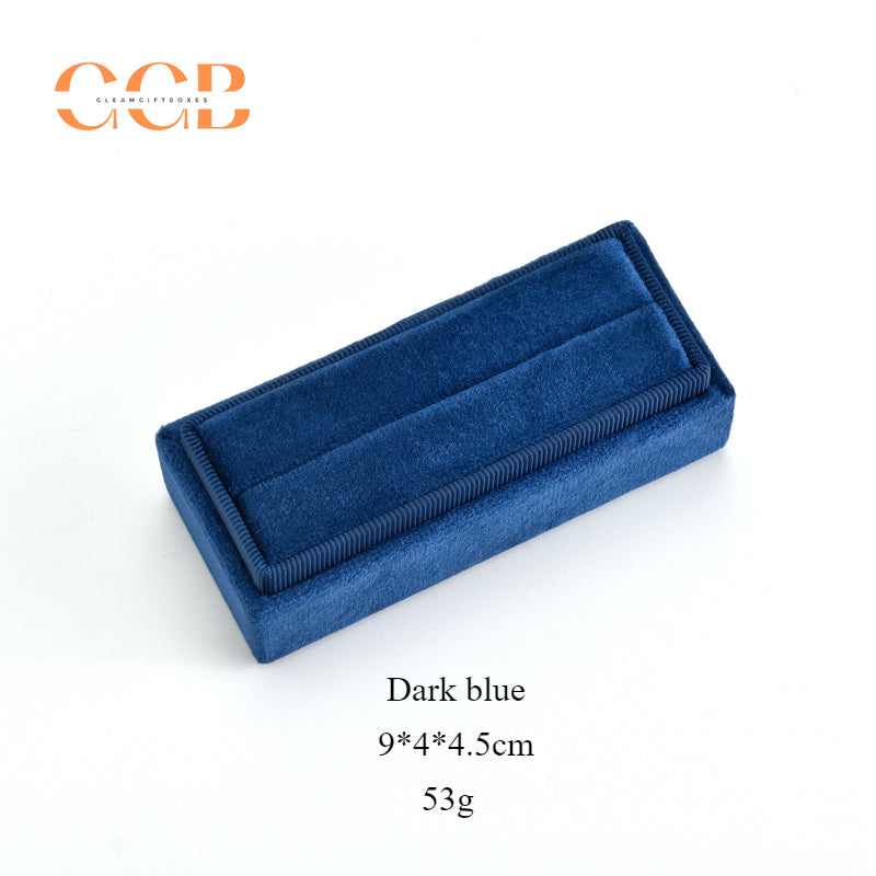 Mini rectangular velvet jewelry ring box