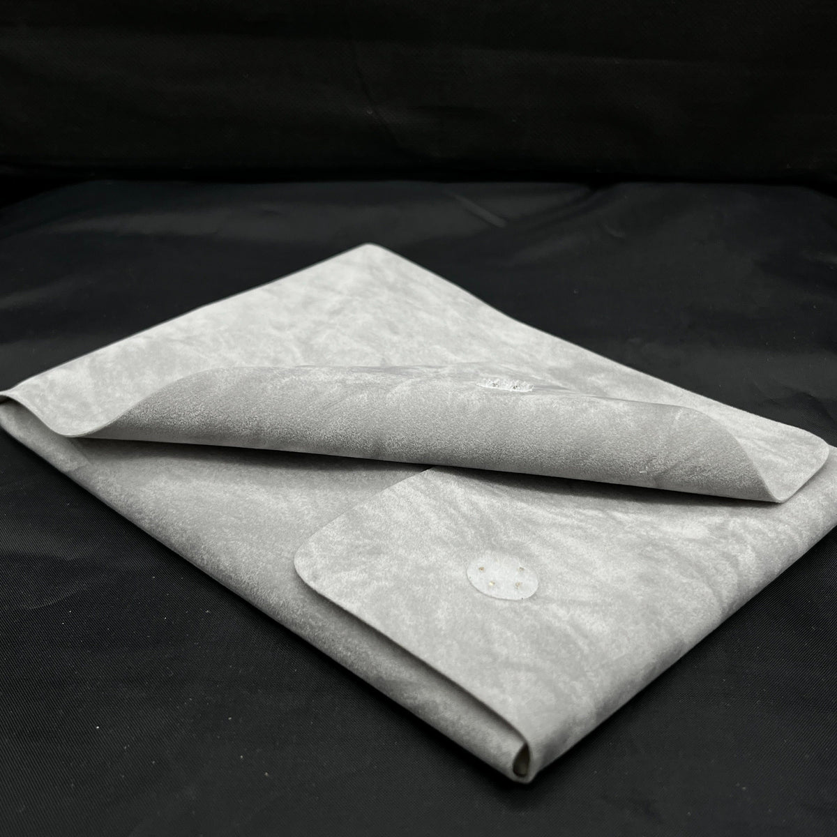 Wholesale Gray Velvet Necklace Pouch