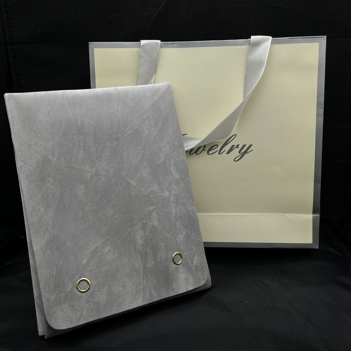 Wholesale Gray Velvet Necklace Pouch