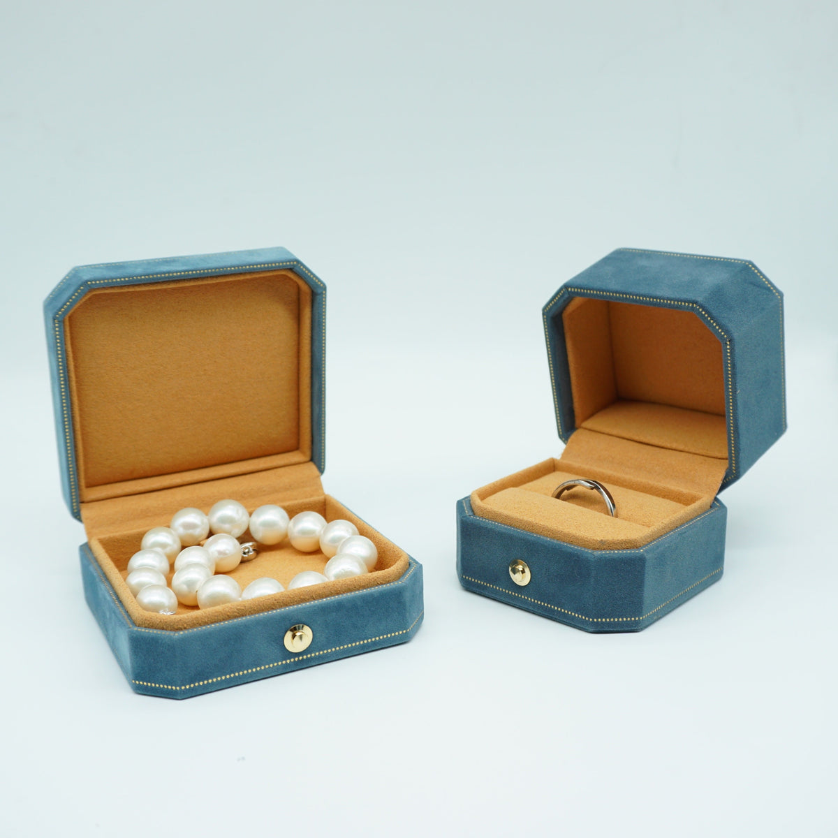 Victorian Style Velvet Ring Box