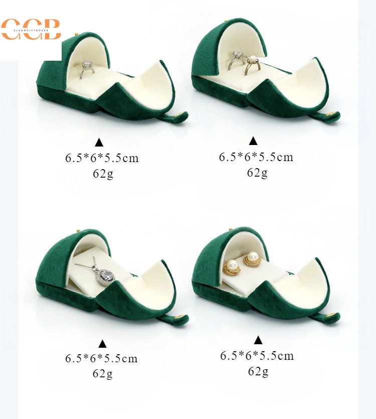 Green Velvet jewelry box set