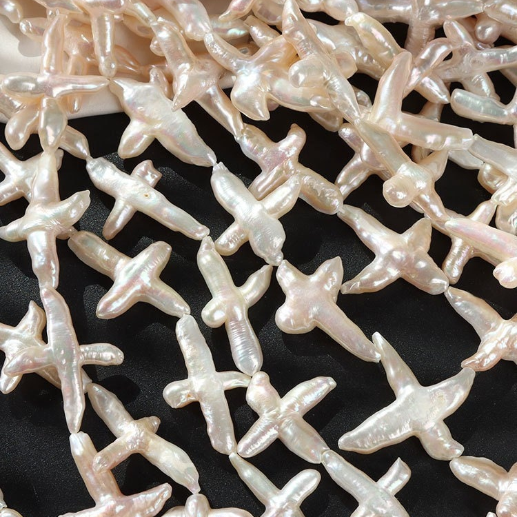 4A 20-30mm Baroque cross pearl strand