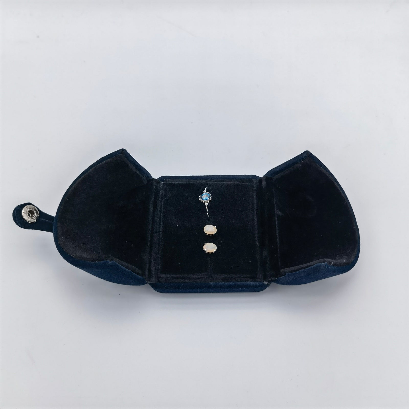 Navy Blue Single Slots Velvet Ring Box