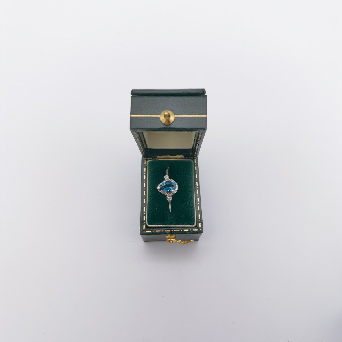 Vintage Style Green Rectangle Ring Box Handmade