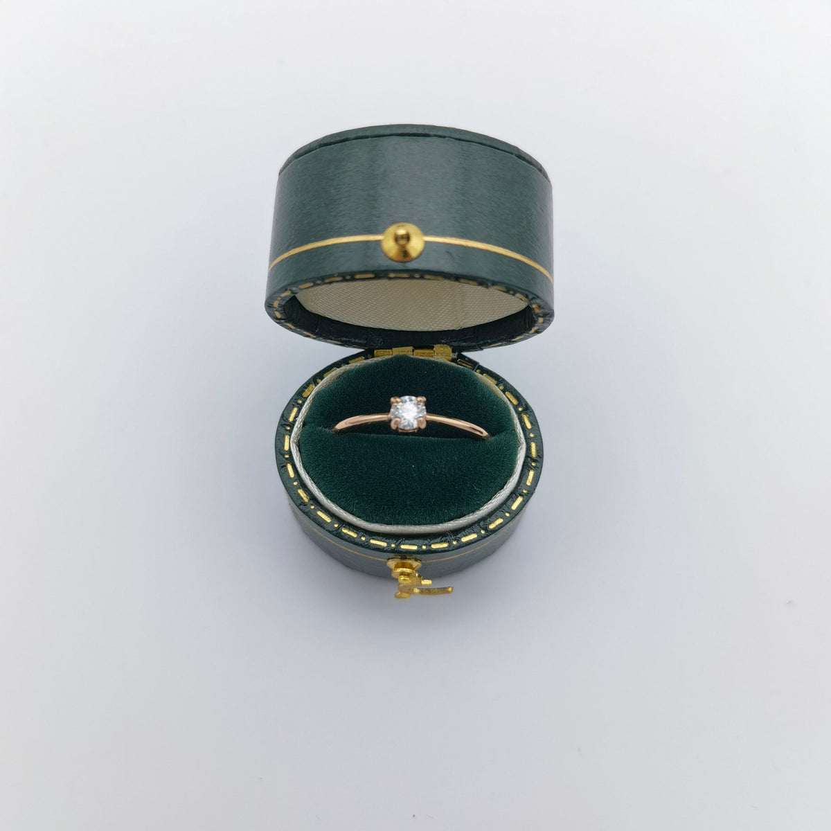 Vintage Style Oval Royal Green Ring Box Handmade