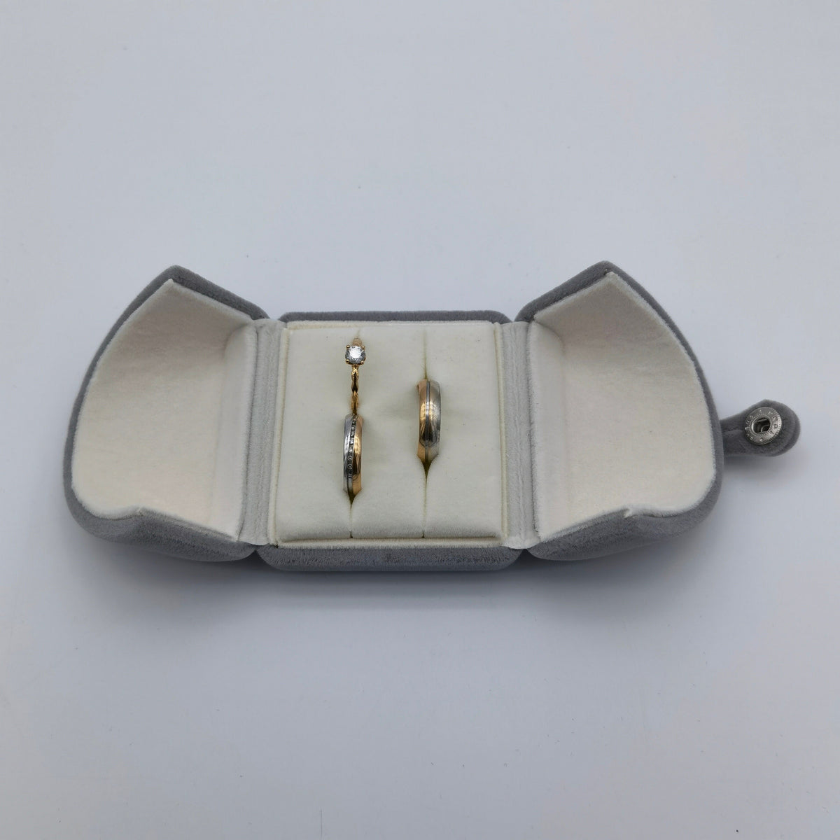 Gray Double Slots Velvet Ring Box