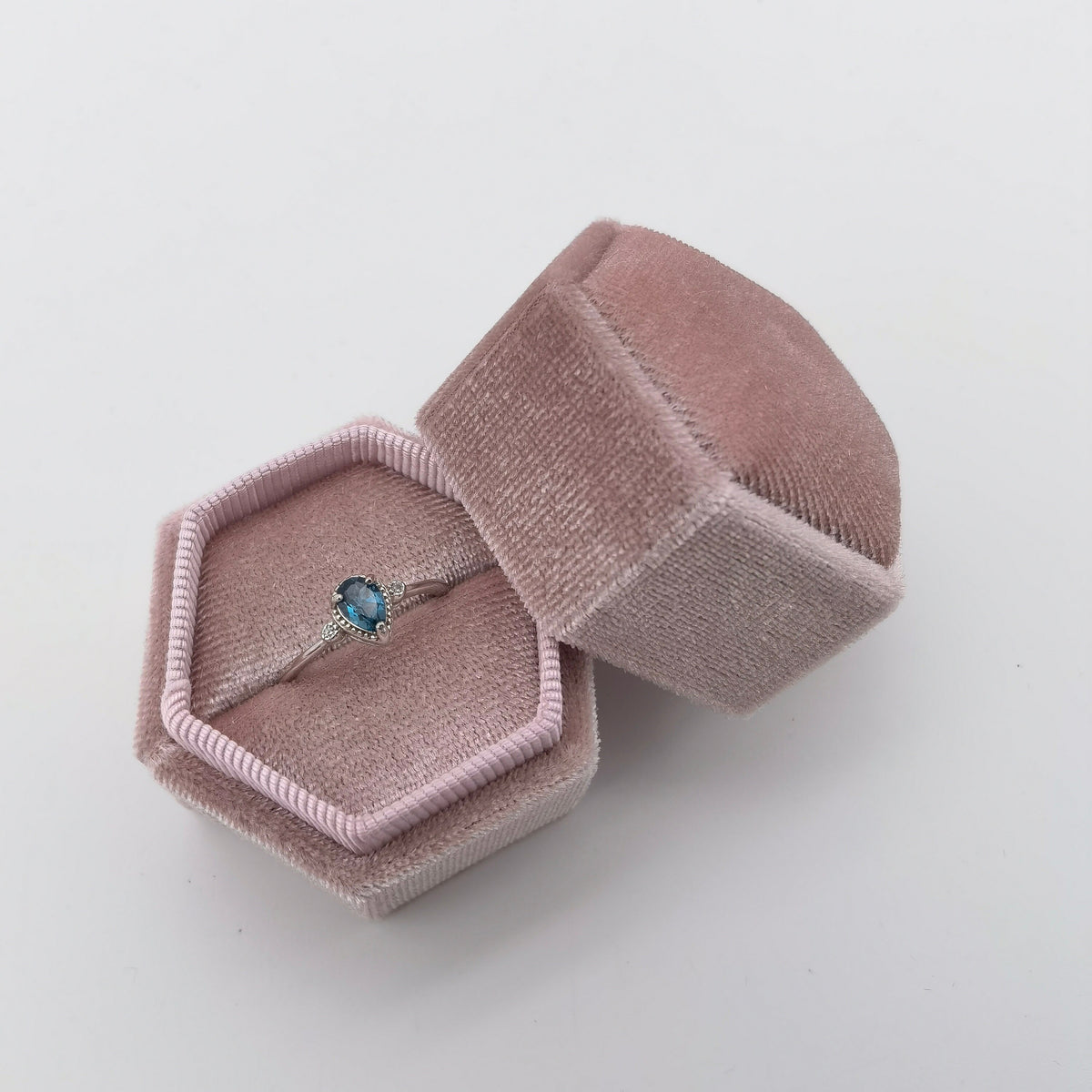 Light Pink Single Slot Velvet Ring Box