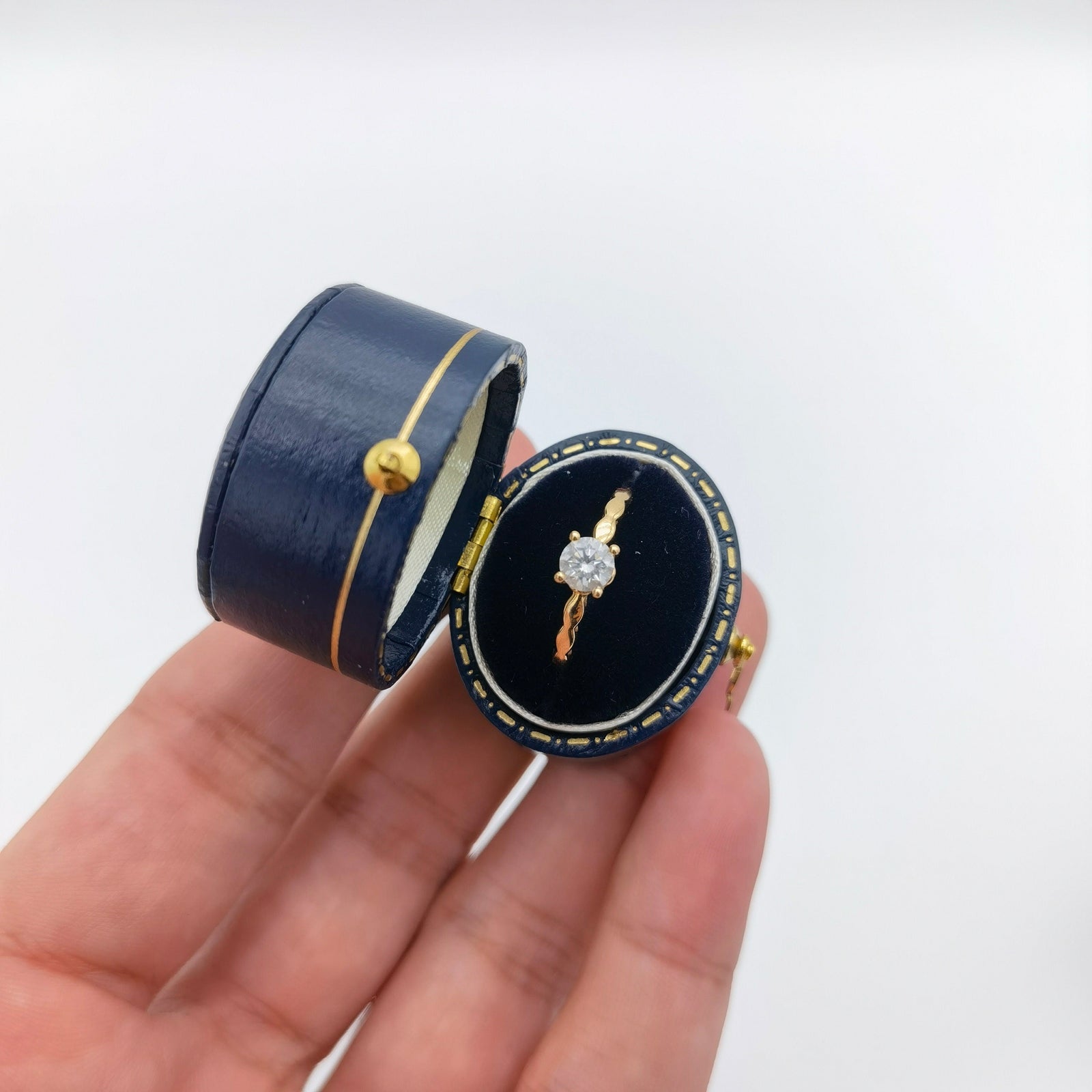 Vintage Style Oval Royal Blue Ring Box Handmade, Engagement & Wedding Set Elegant Keepsake Box, Bridal Photo, Vintage Ring Box