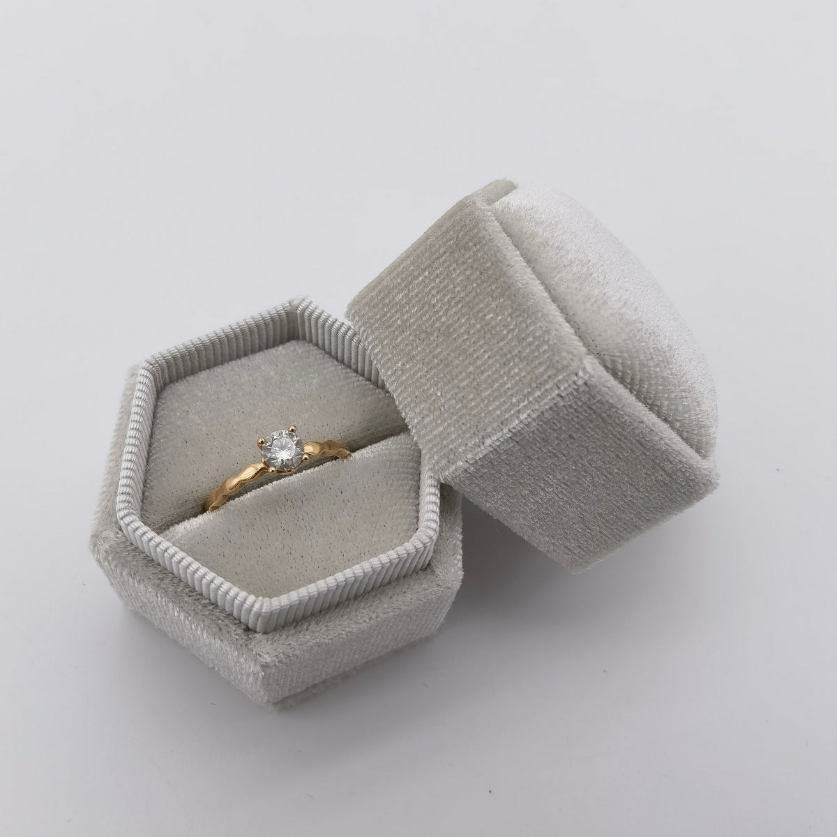 Gray Single Slot Velvet Ring Box