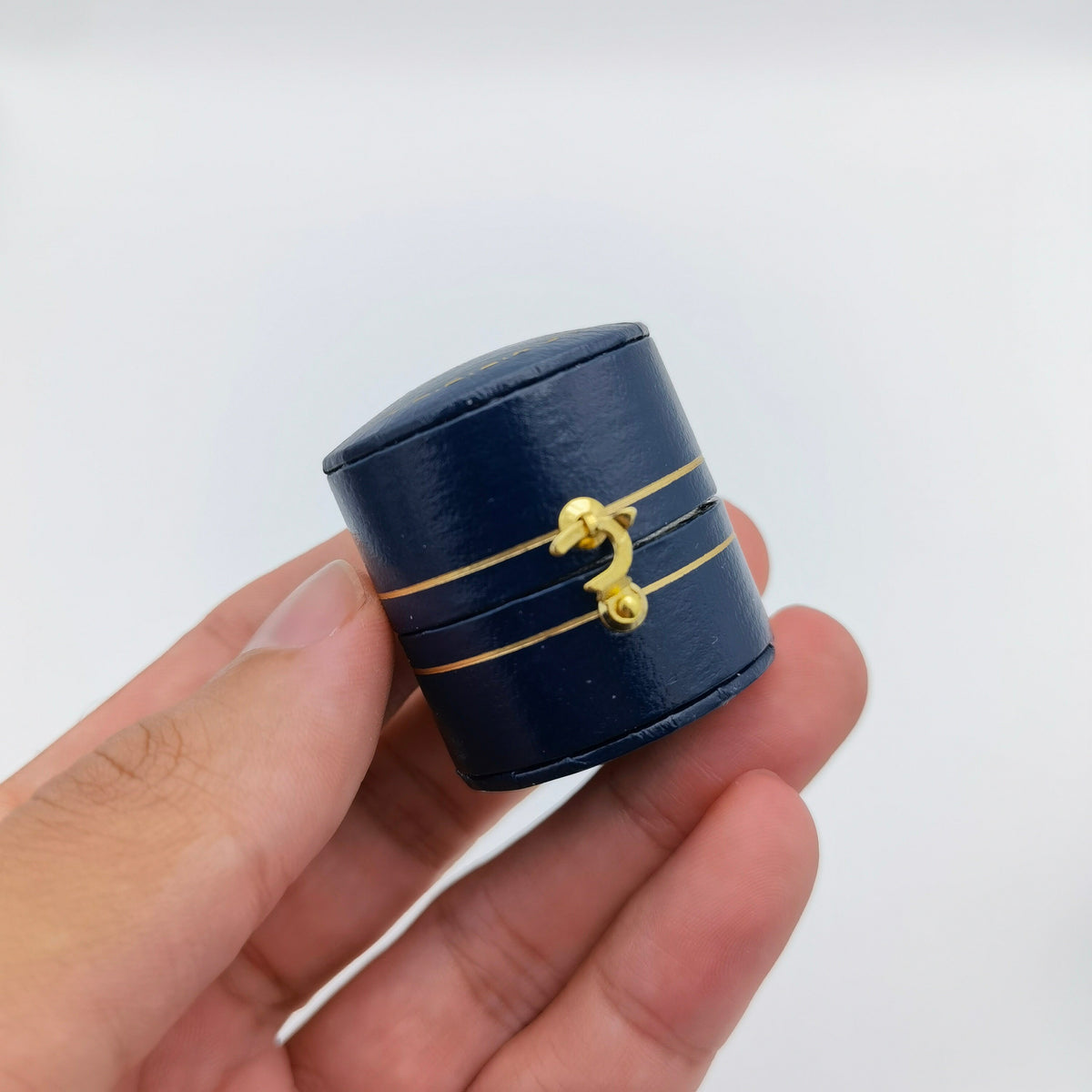 Vintage Style Oval Royal Blue Ring Box Handmade, Engagement & Wedding Set Elegant Keepsake Box, Bridal Photo, Vintage Ring Box