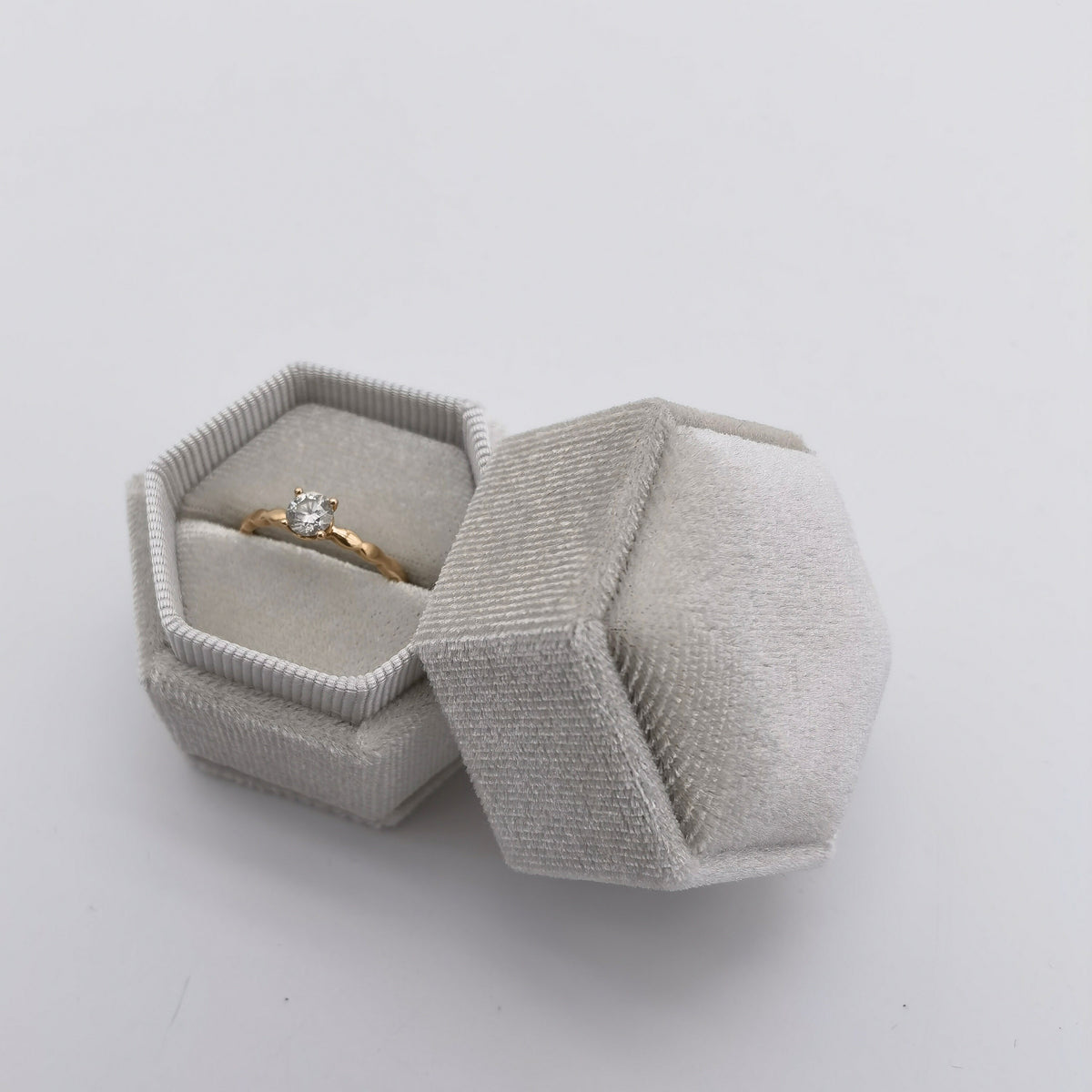 Gray Single Slot Velvet Ring Box