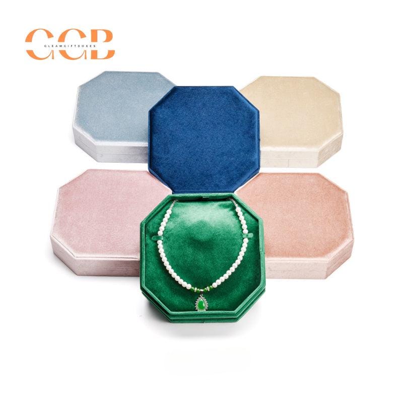 Hexagonal Velvet Pearl Necklace