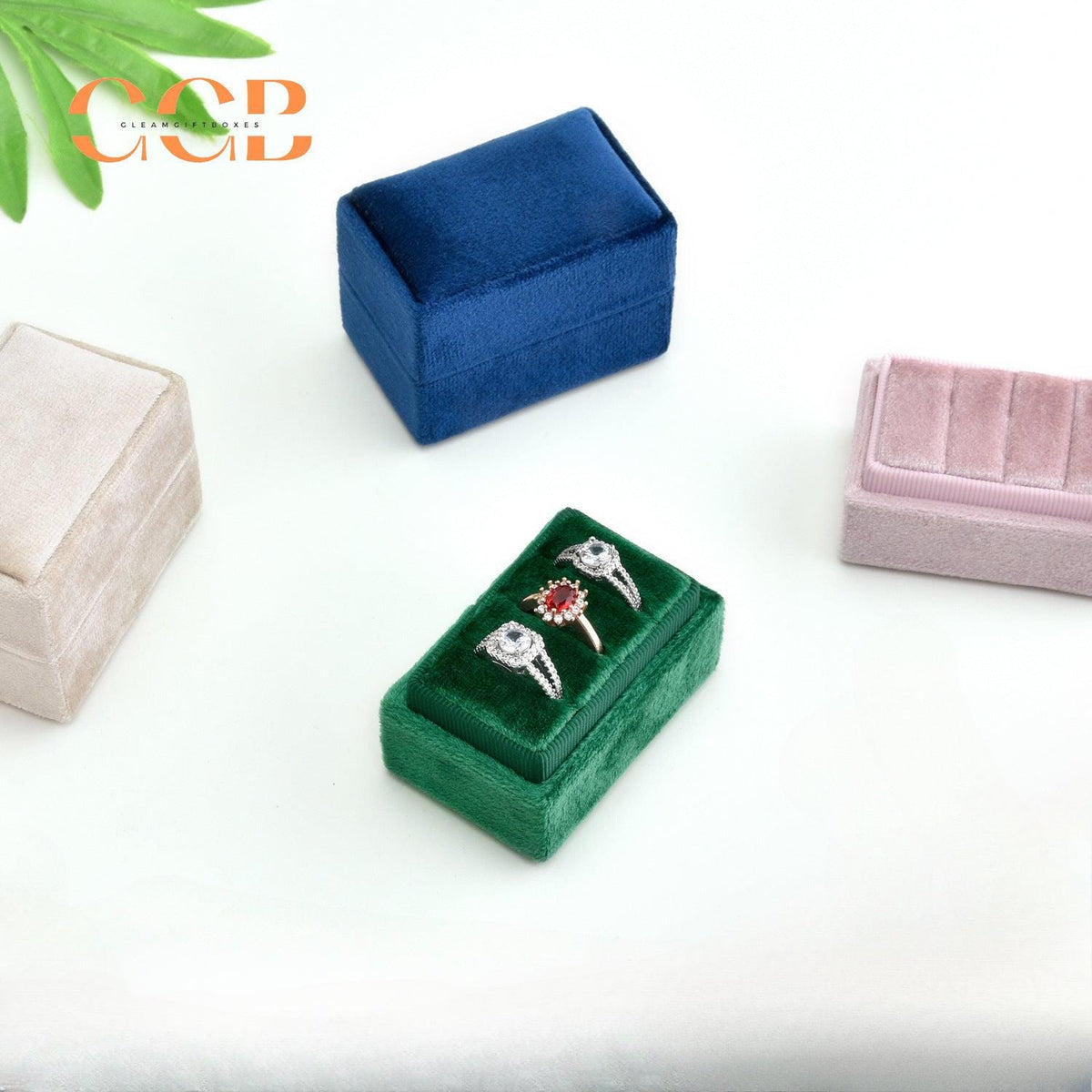 Triple Slot Rectangle Velvet Ring Box