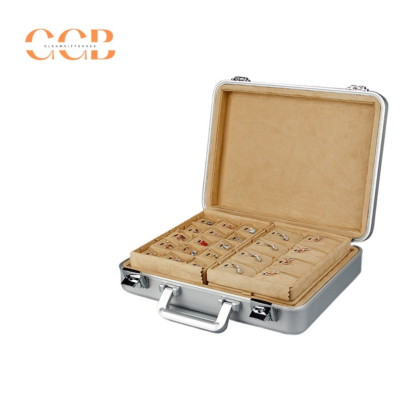 Lockable jewelry box