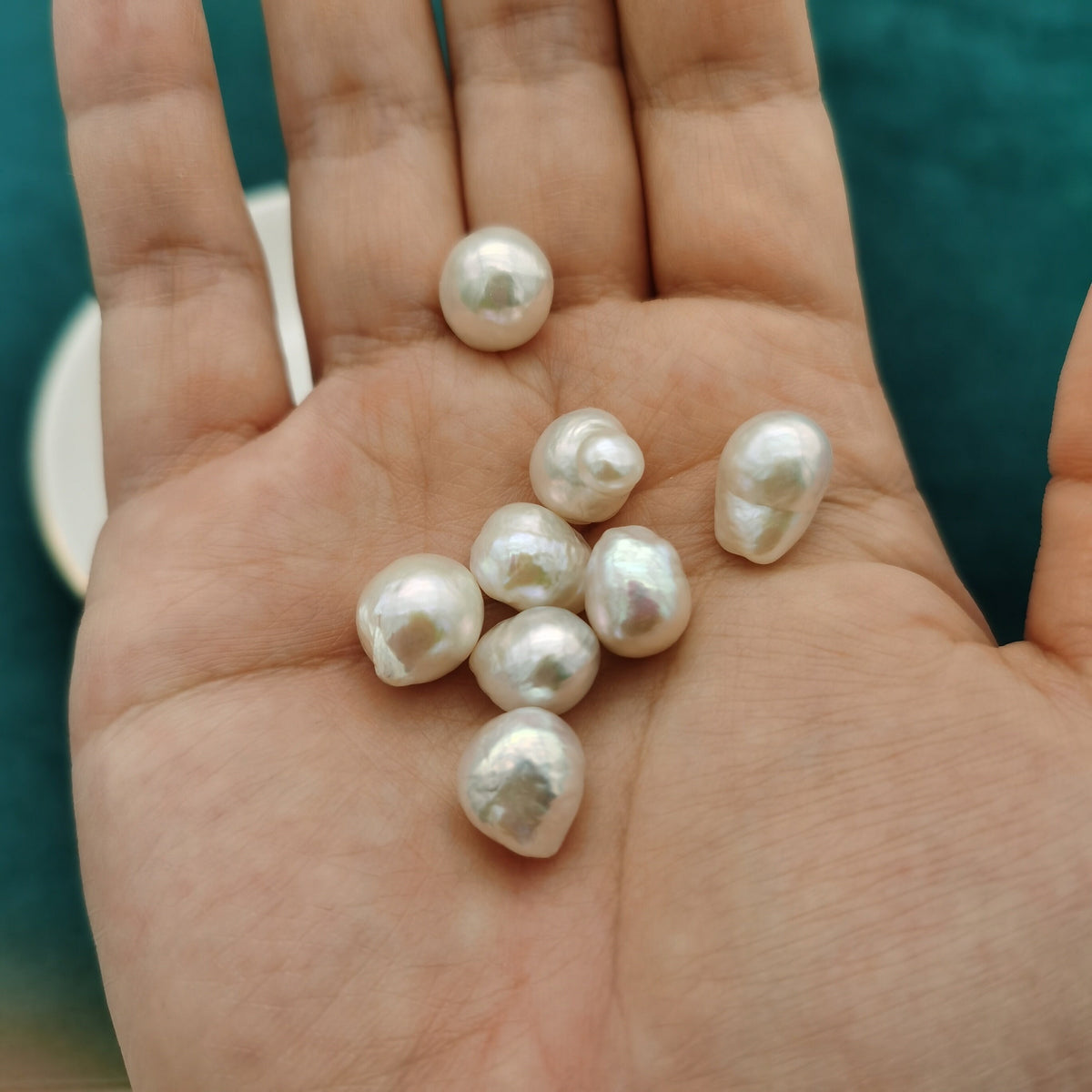 4A 1pc 10-11mm Small White Baroque Droplet Pearl