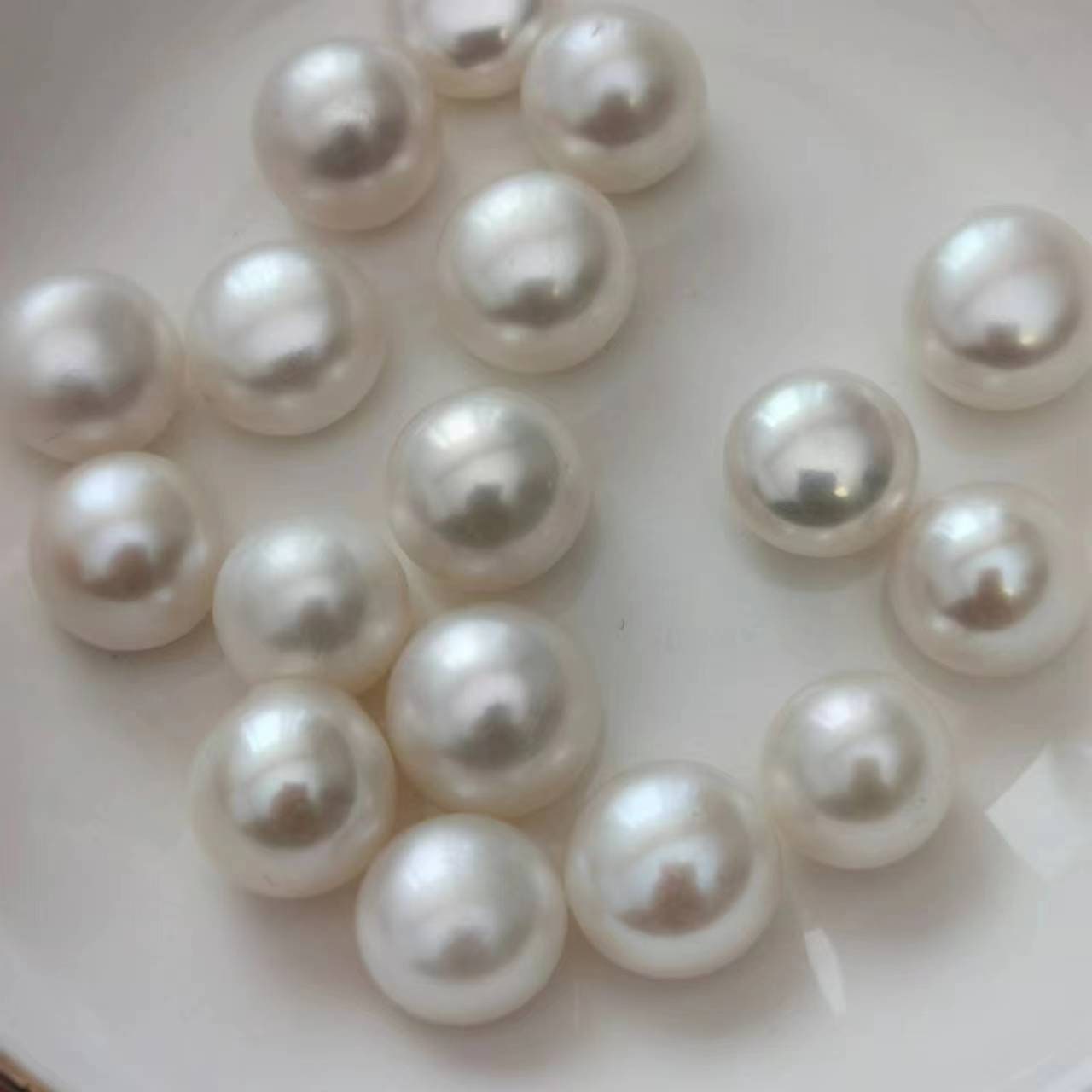 5A 1pc Half drilled 10-13mm white button pearl