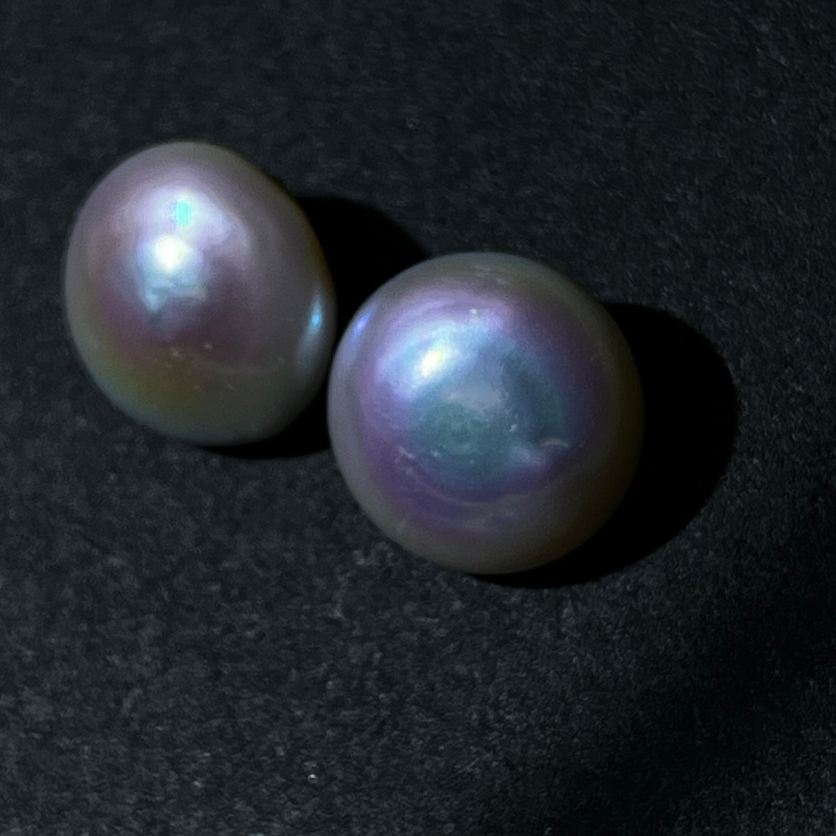 4A 2pcs 15-16mm White Coin Baroque Freshwater Pearls