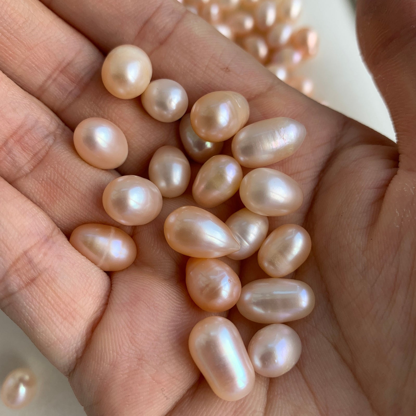 3A 1pc 8-9mm Pink Rice Pearl, Pink Oval Freshwater Pearls