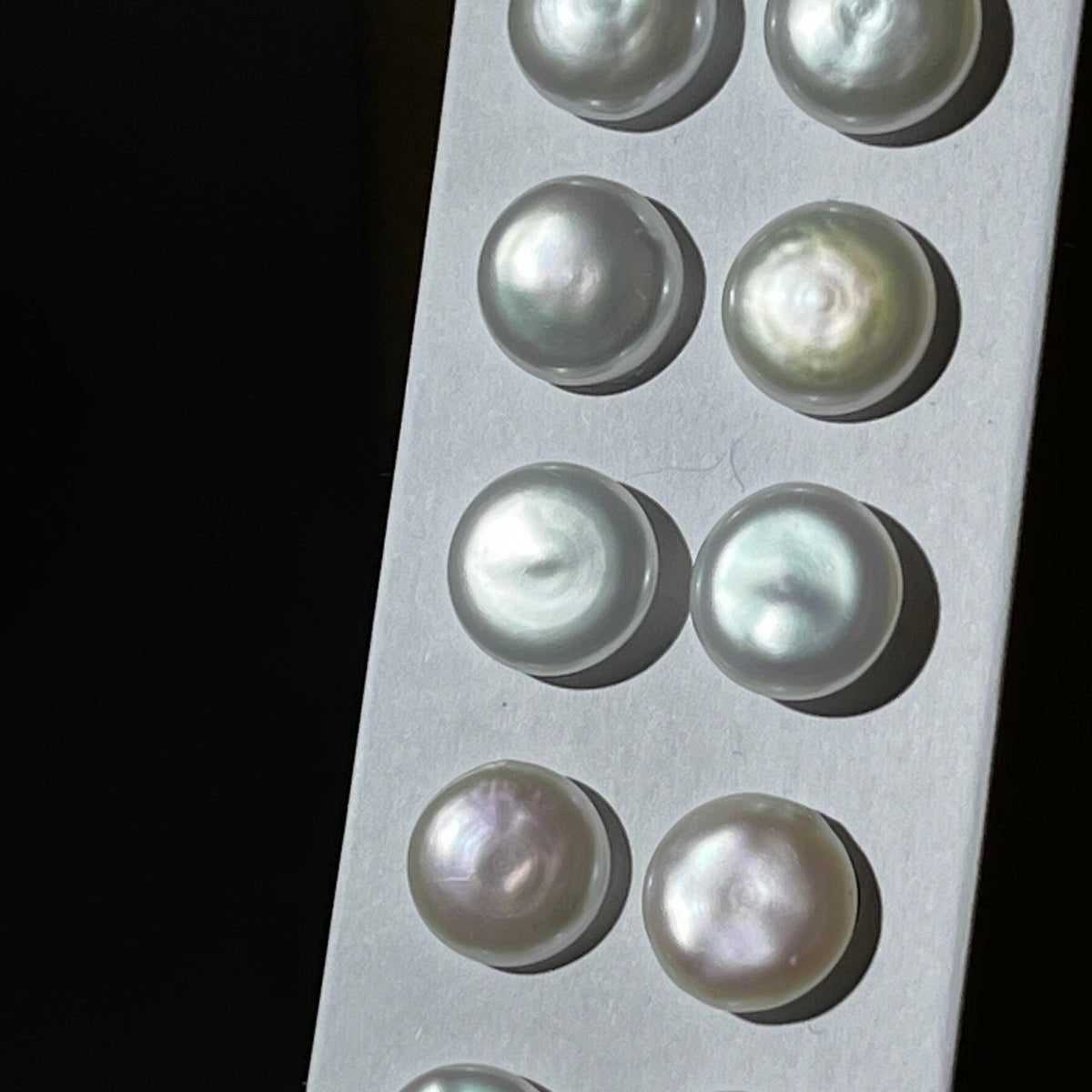 4A 2pcs 12-13mm Freshwater Coin Pearl