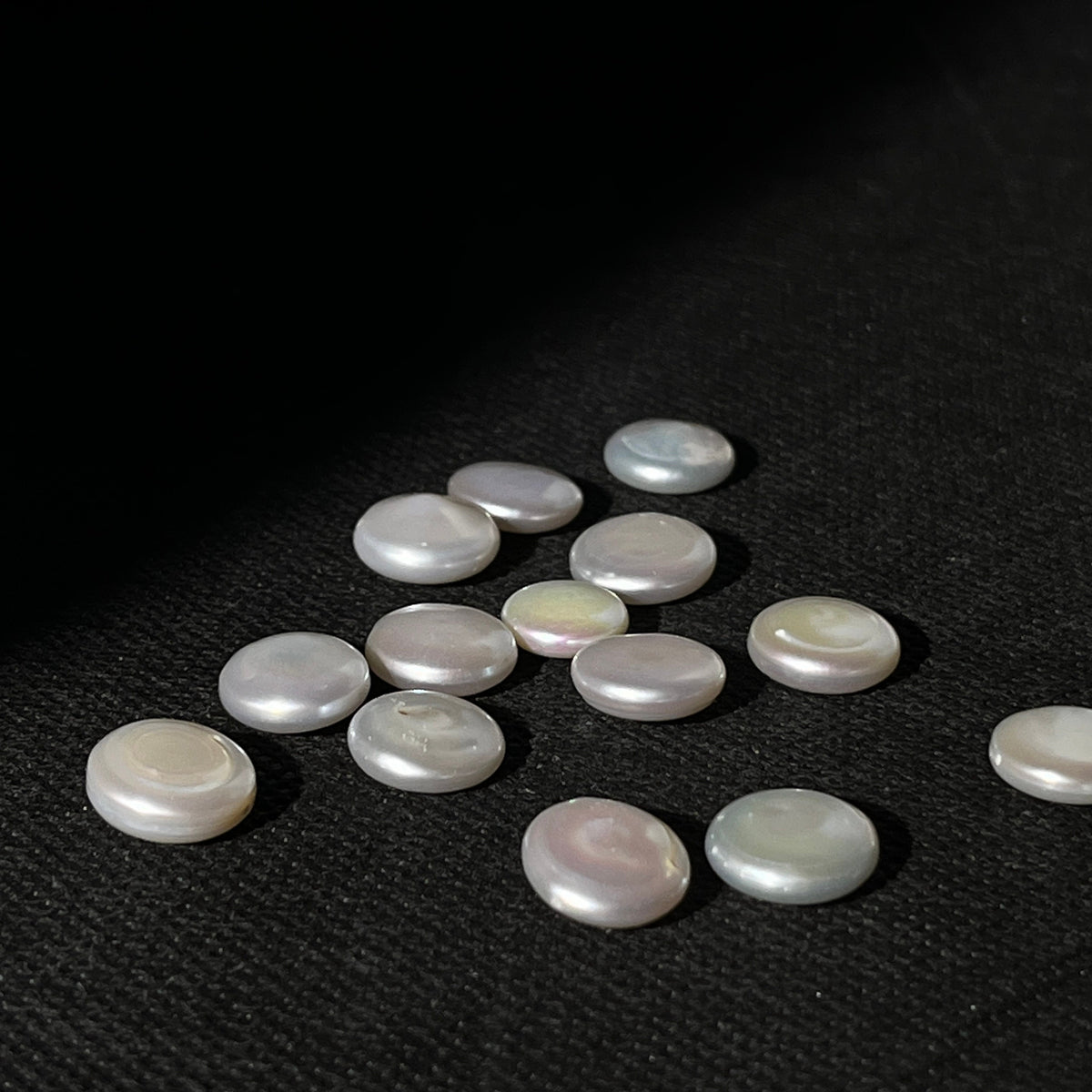 4A 2pcs 11-12mm Freshwater Coin Pearl