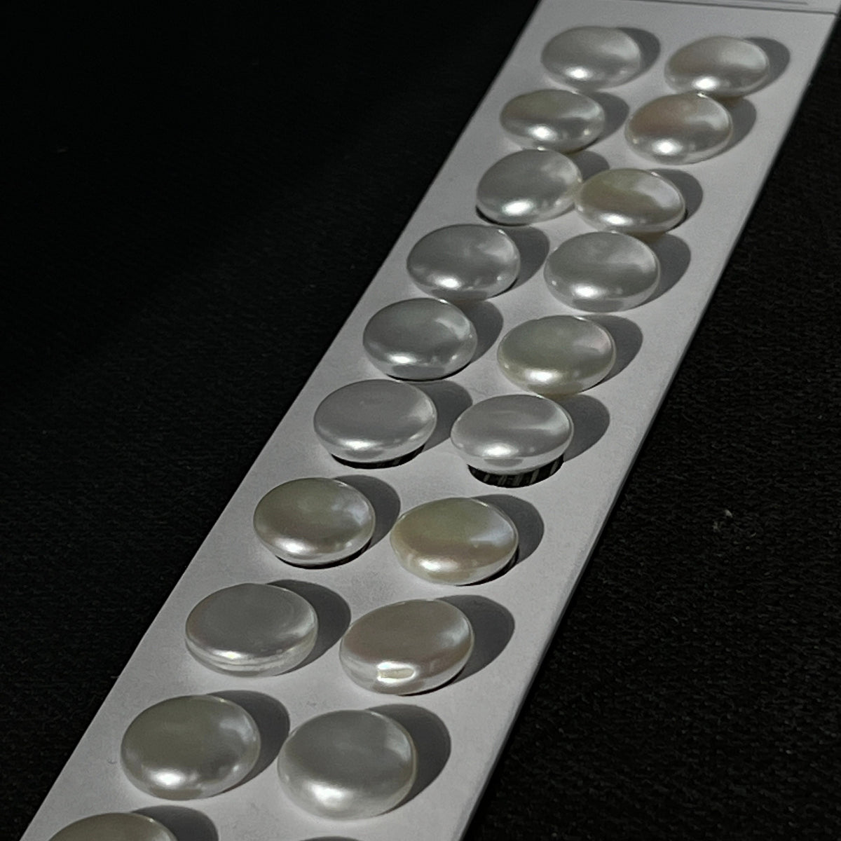 4A 2pcs 11-12mm Freshwater Coin Pearl