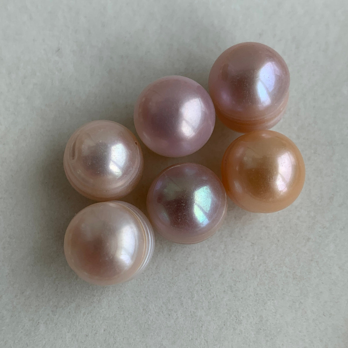 1A 1pc 10-12mm White Pinkish Round Pearl