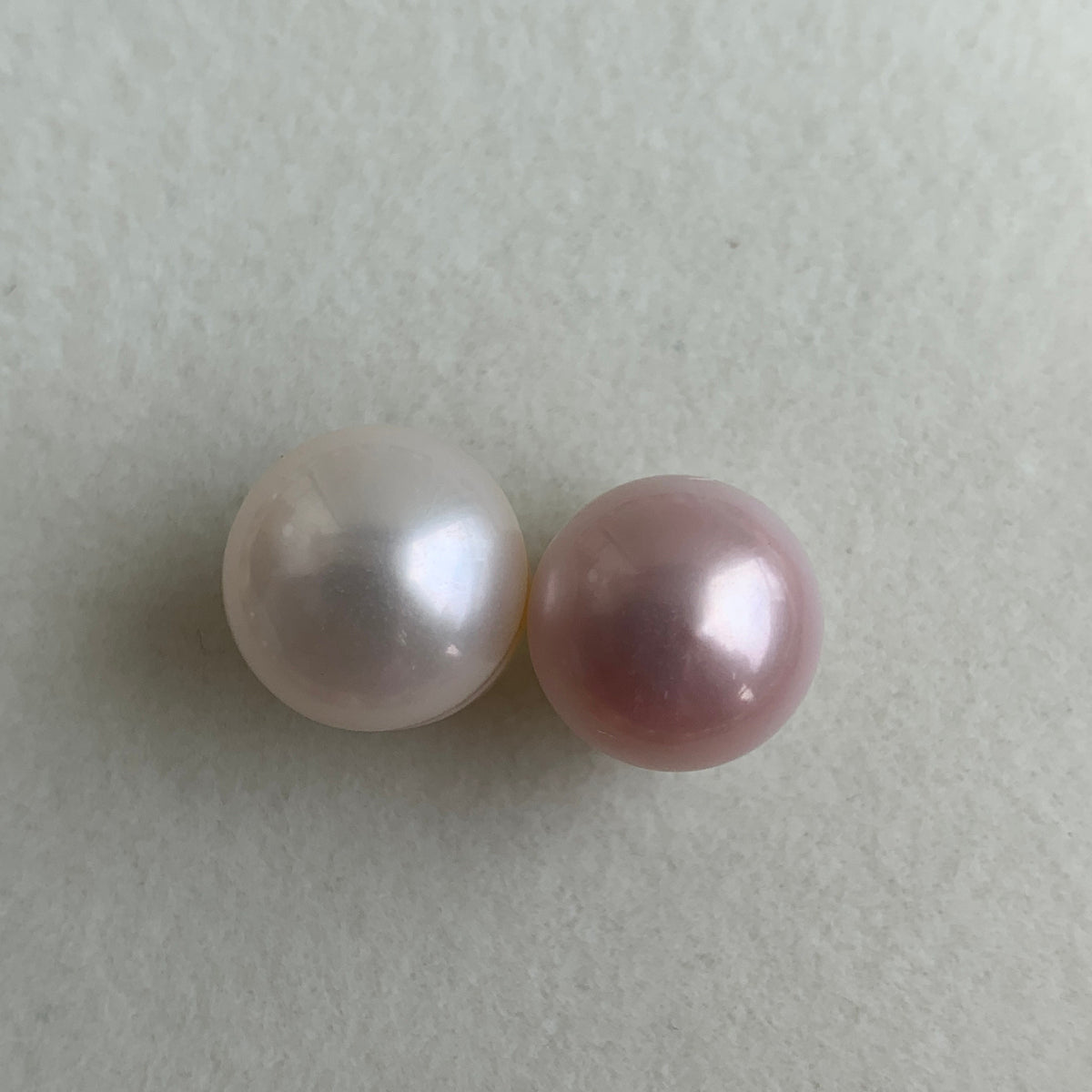 1A 1pc 10-12mm White Pinkish Round Pearl