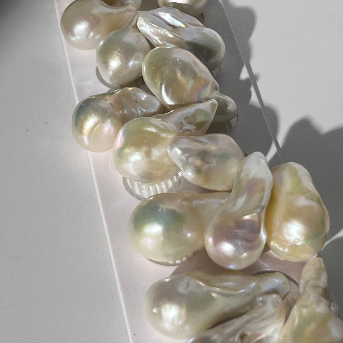 4A 2pcs 17-27mm Loose Flameball Baroque Pearl