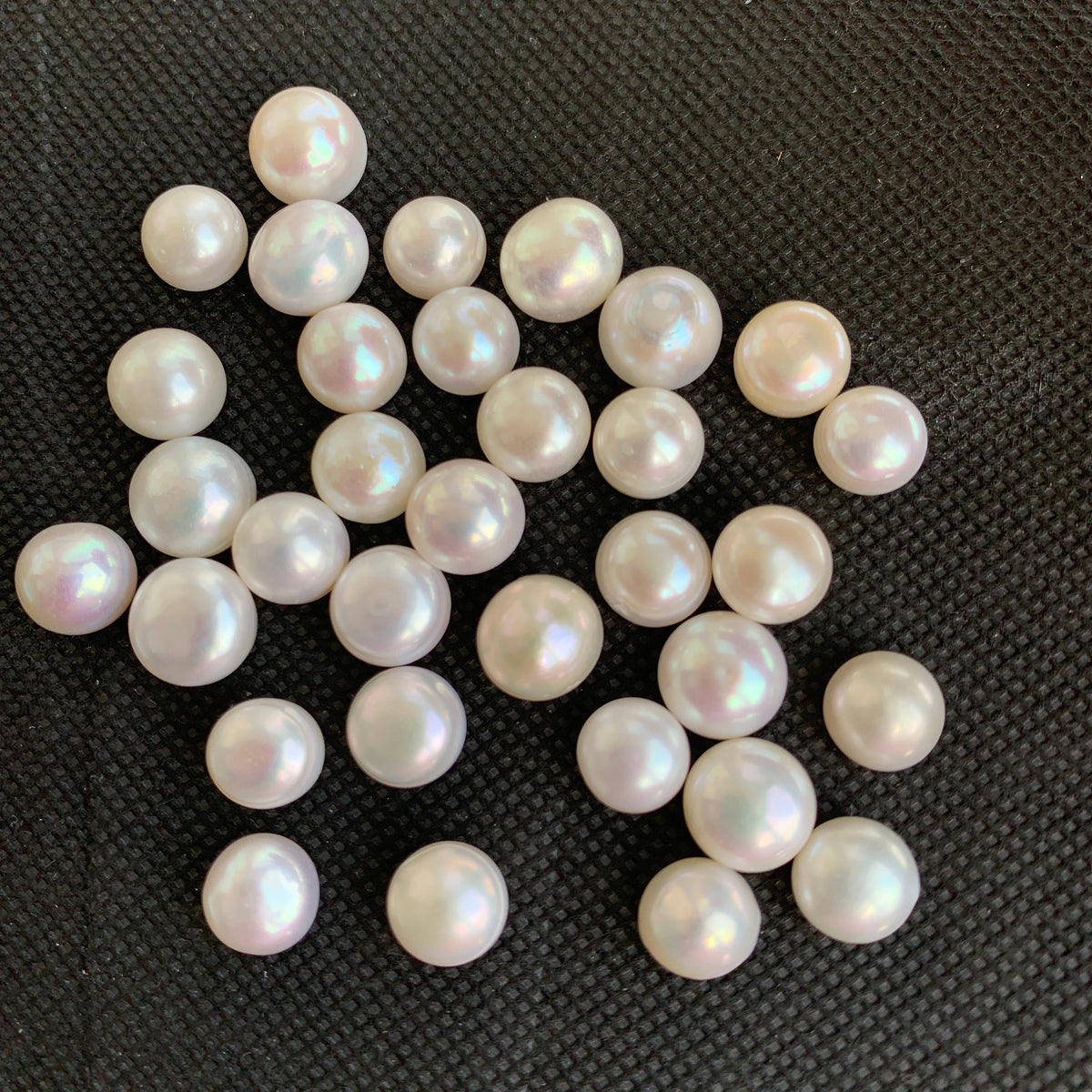 2A 1pc 10-11mm White Button Pearls