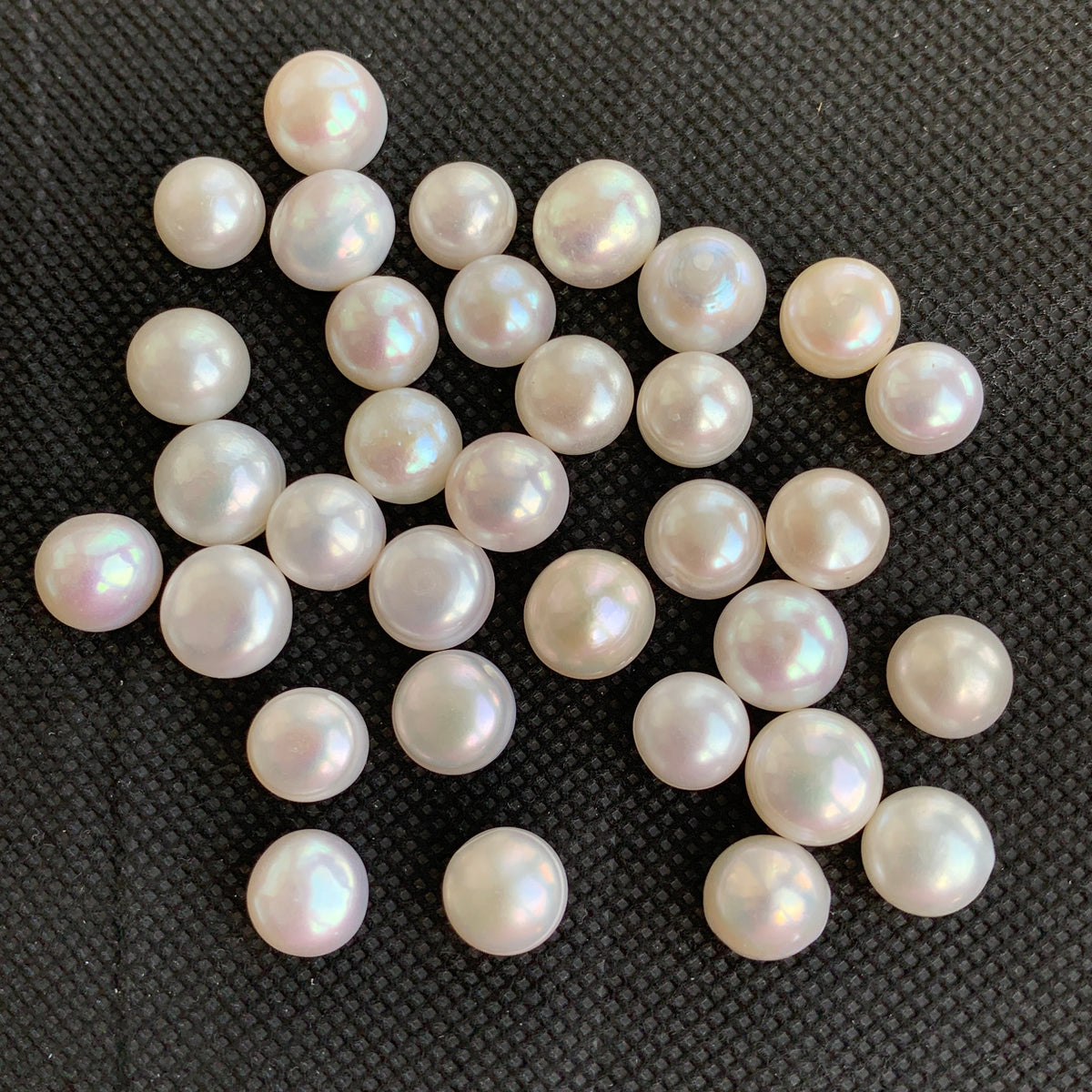 2A 1pc 10-11mm White Button Pearls